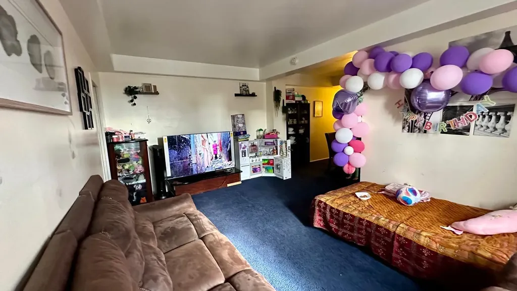 22 Metropolitan Oval Bronx NY 10462