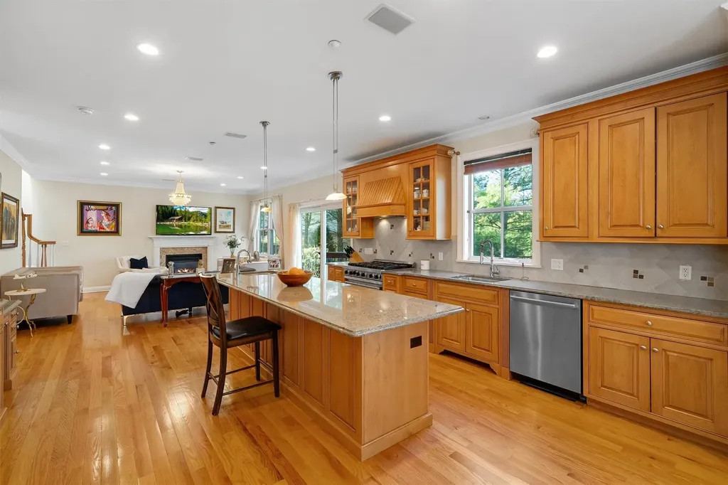 10 Sylvia Avenue Ardsley NY 10502