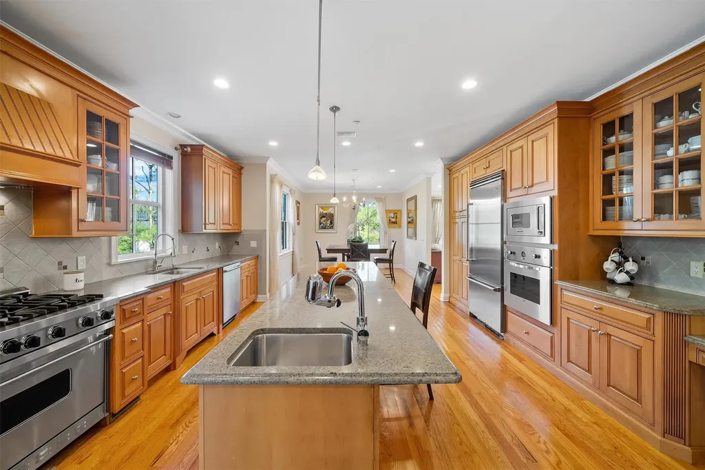 10 Sylvia Avenue Ardsley NY 10502