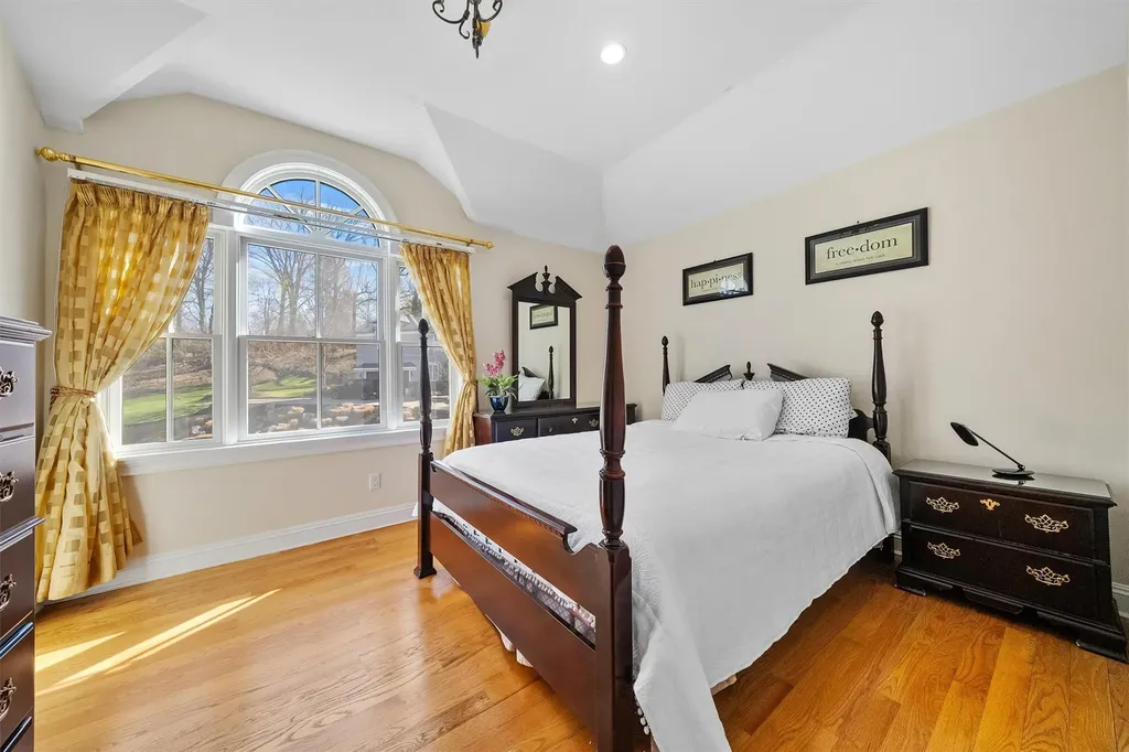 10 Sylvia Avenue Ardsley NY 10502
