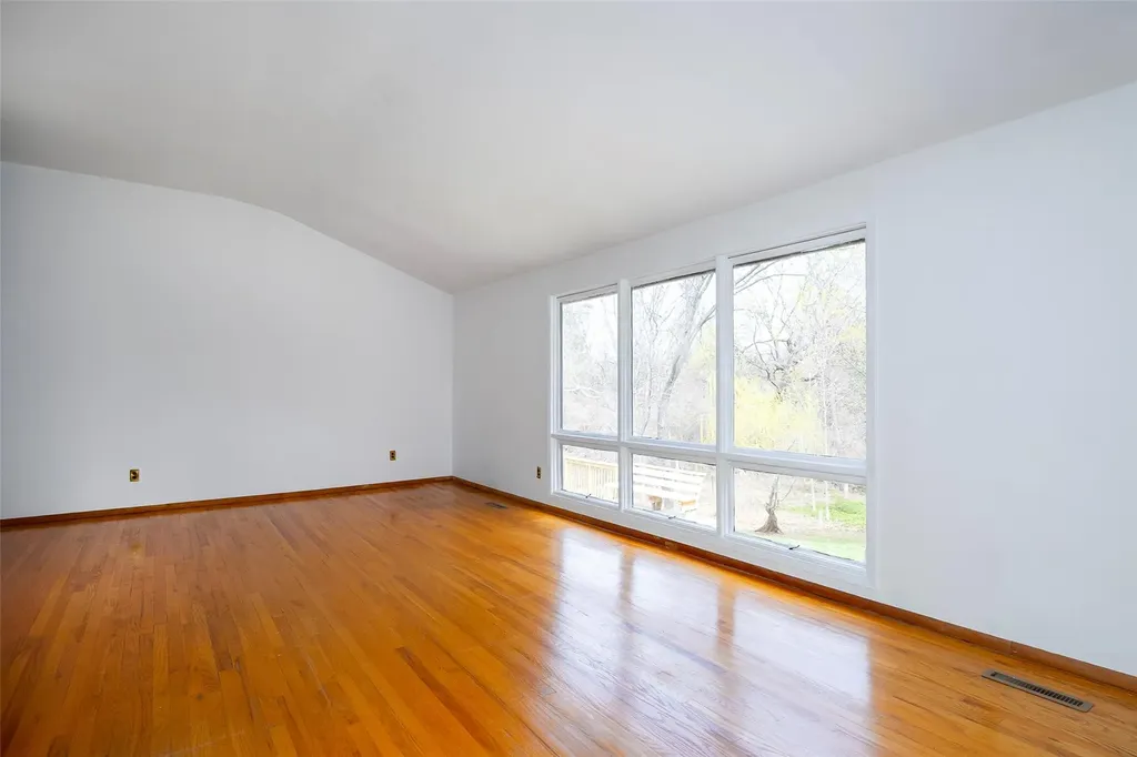 6 Scott Court Poughkeepsie NY 12601