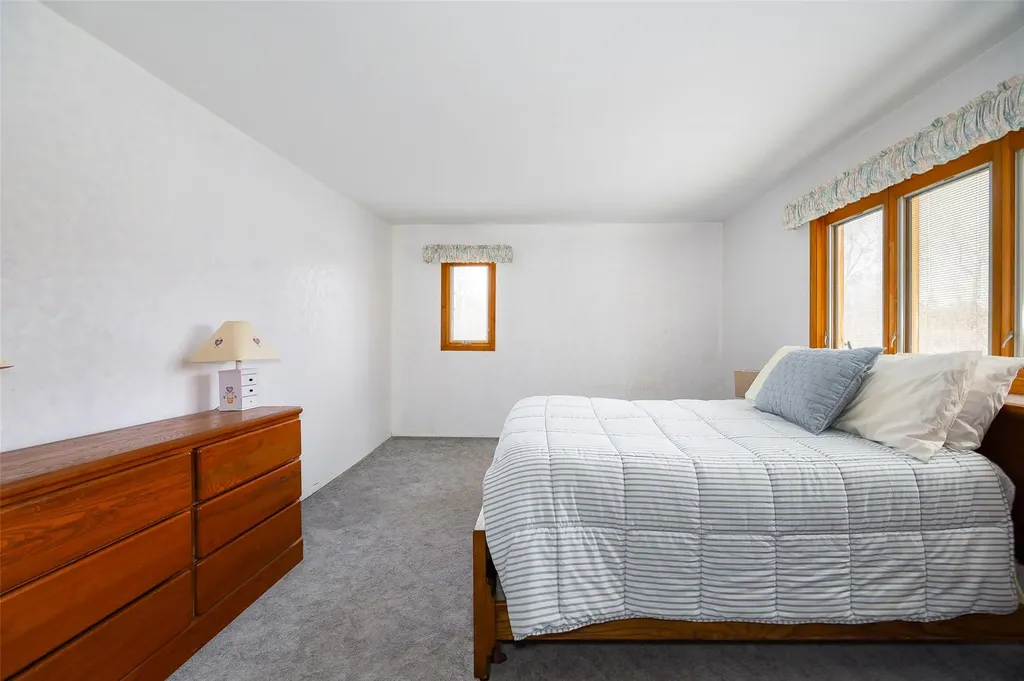 6 Scott Court Poughkeepsie NY 12601