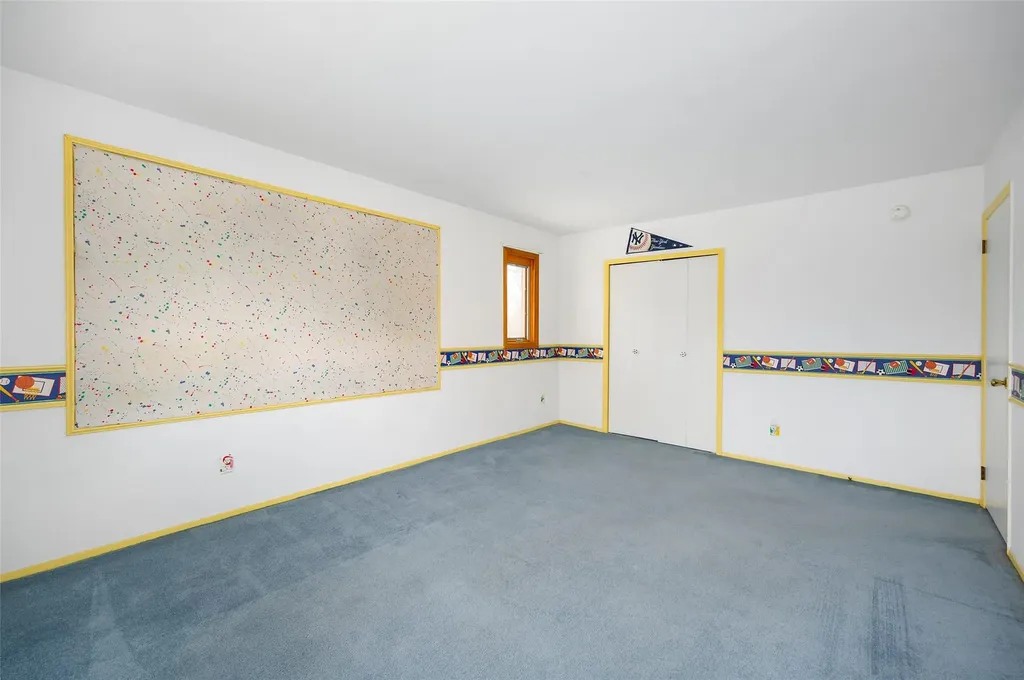 6 Scott Court Poughkeepsie NY 12601