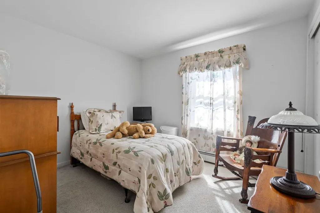 4 Massachusetts Drive Newburgh NY 12550