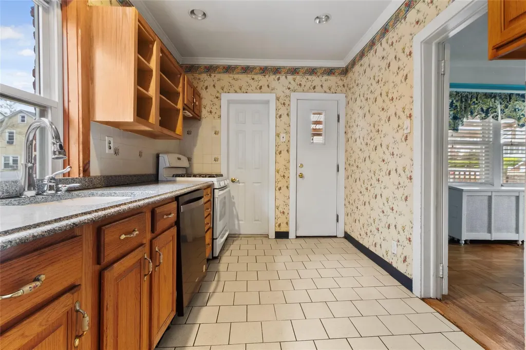 60 Boone Street Yonkers NY 10704