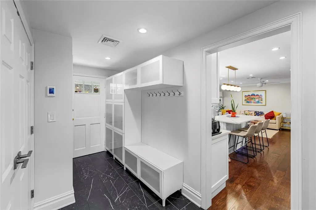 9 Brace Terrace Dobbs Ferry NY 10522