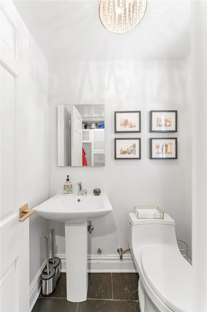 9 Brace Terrace Dobbs Ferry NY 10522