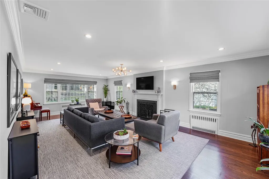 9 Brace Terrace Dobbs Ferry NY 10522