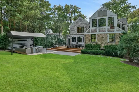 165 Valley Road New Rochelle NY 10804