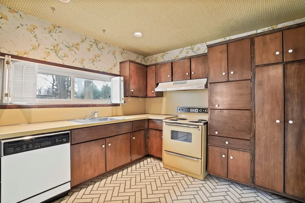 1 Arden Drive Hartsdale NY 10530
