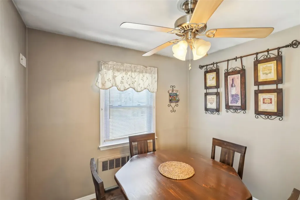 188 N 3rd Street Bethpage NY 11714