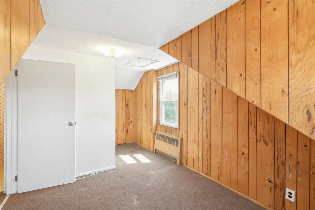 188 N 3rd Street Bethpage NY 11714