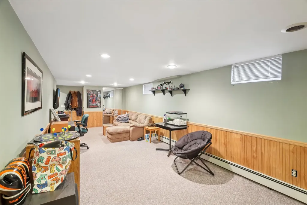 188 N 3rd Street Bethpage NY 11714