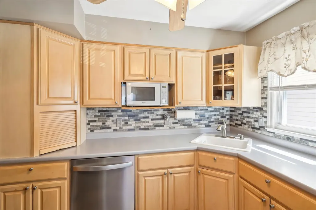 188 N 3rd Street Bethpage NY 11714