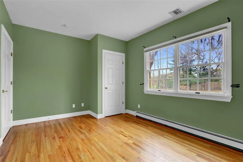 3 The Hunt Saint James NY 11780