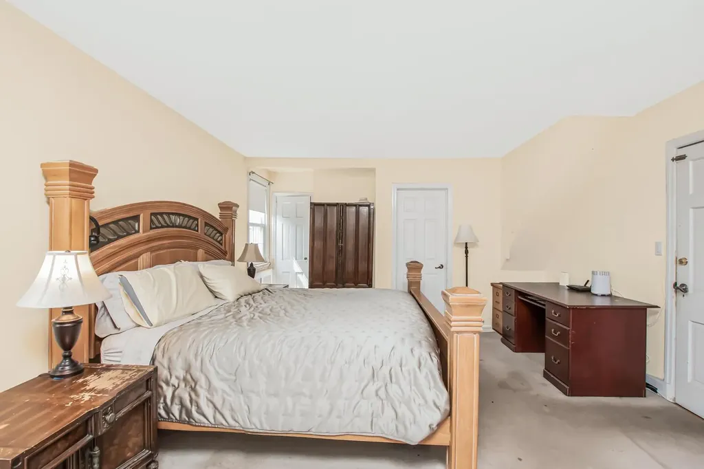 42 Cumberland Drive Yonkers NY 10704