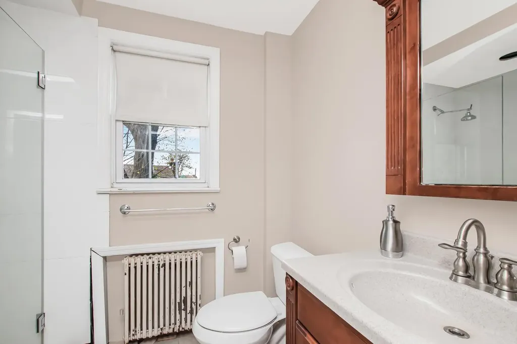 42 Cumberland Drive Yonkers NY 10704