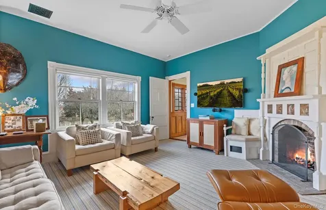 322 Rose Hill Road Water Mill NY 11976