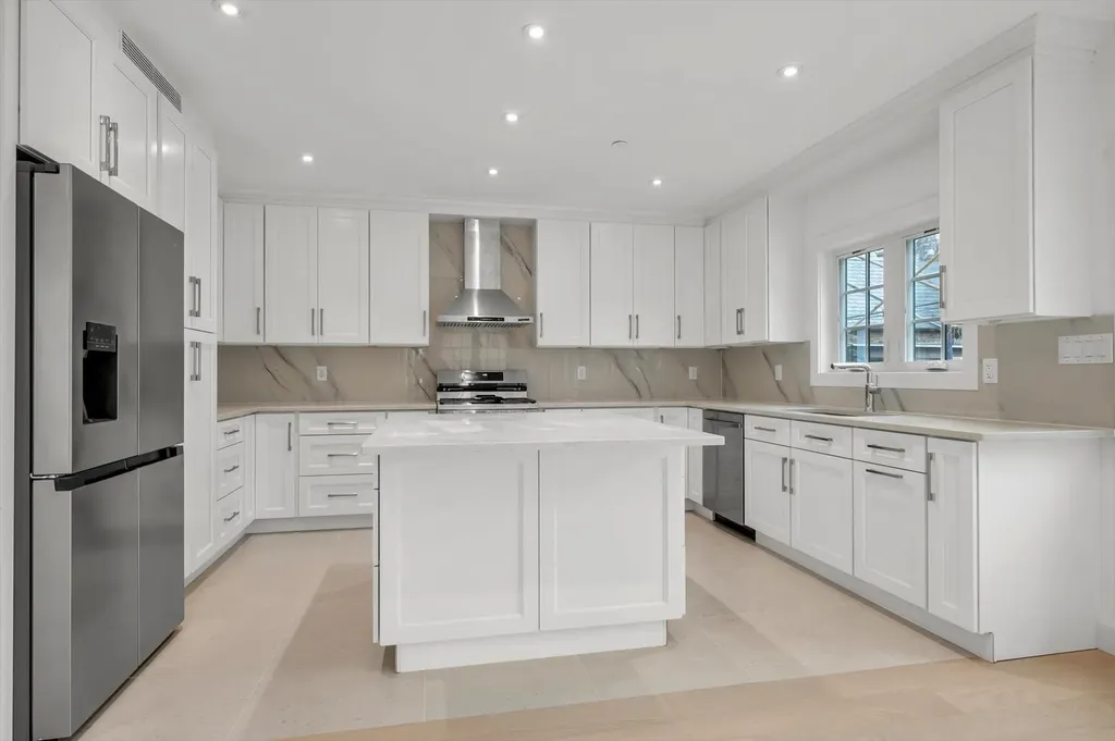 3369 164th Street Flushing NY 11358
