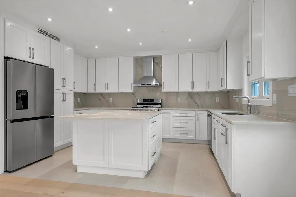 3369 164th Street Flushing NY 11358