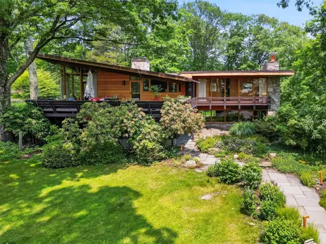 280 Salem Road Pound Ridge NY 10576