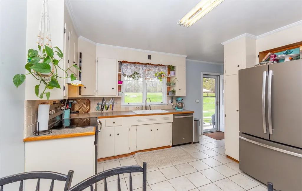 41 Hillside Avenue Wingdale NY 12594