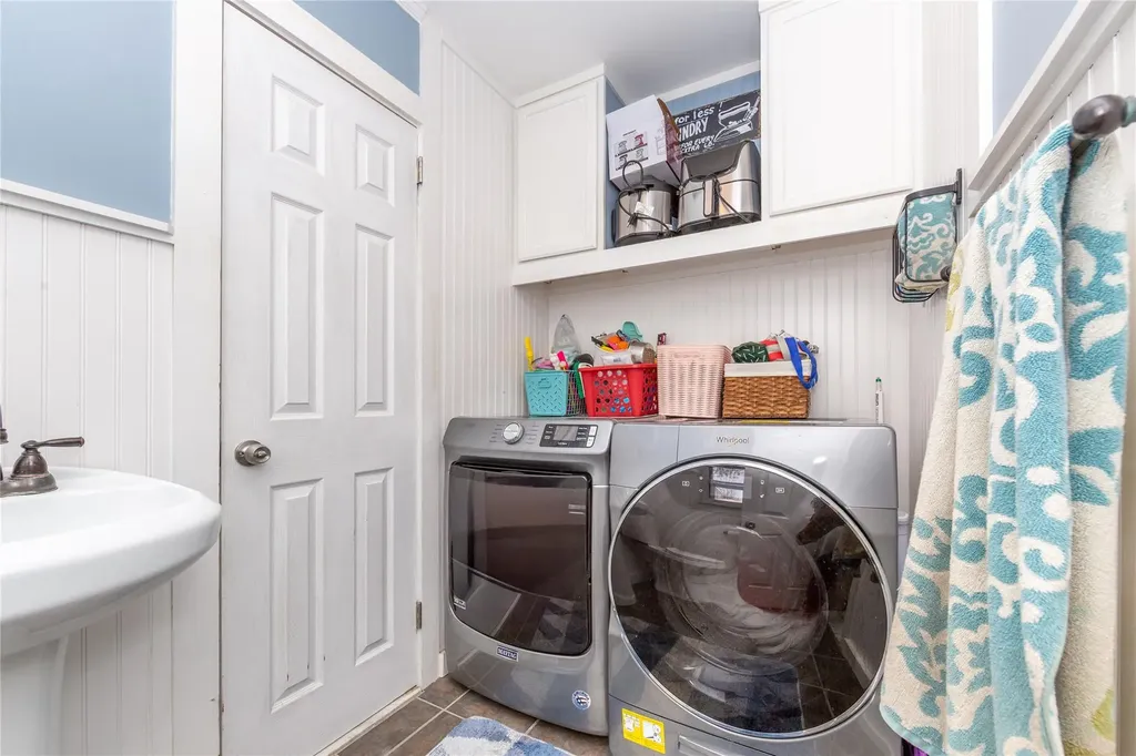 41 Hillside Avenue Wingdale NY 12594