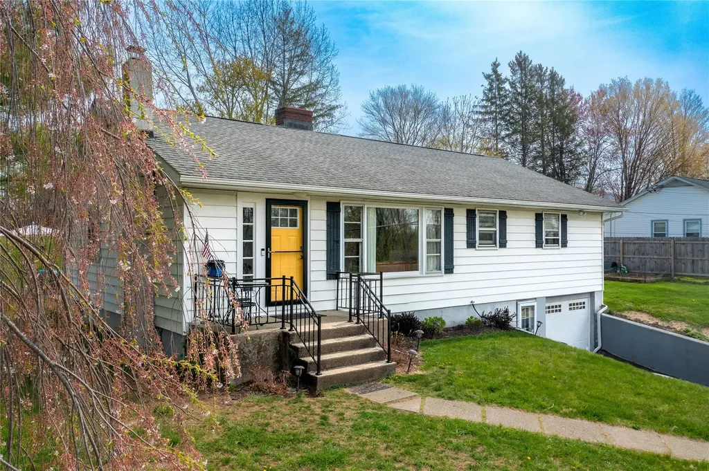 41 Hillside Avenue Wingdale NY 12594