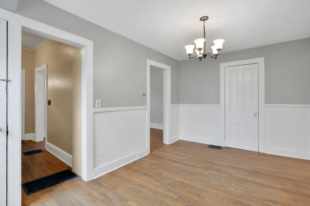 125-127 South Avenue Poughkeepsie NY 12601