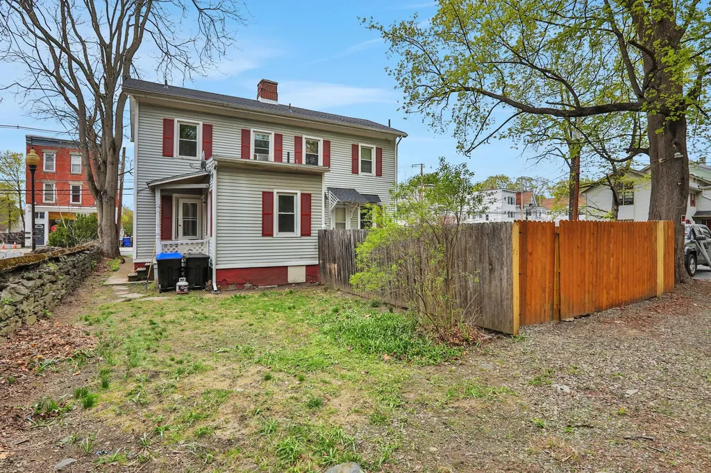 125-127 South Avenue Poughkeepsie NY 12601