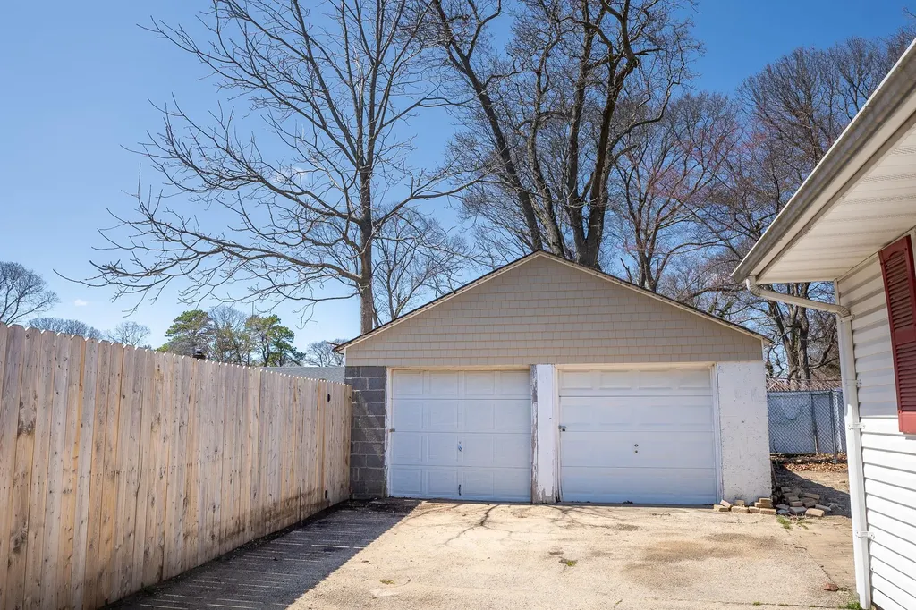 100 S Evergreen Drive Selden NY 11784