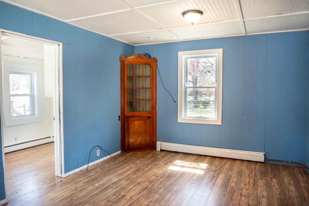 100 S Evergreen Drive Selden NY 11784