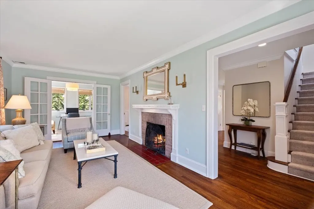 210 Clayton Road Scarsdale NY 10583