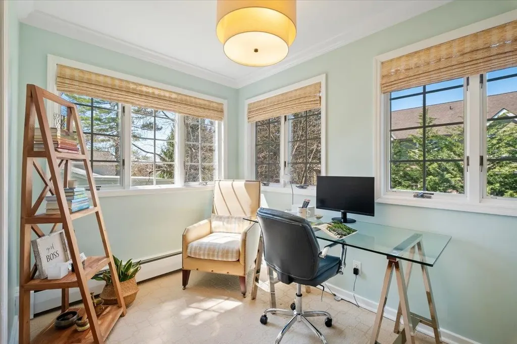 210 Clayton Road Scarsdale NY 10583