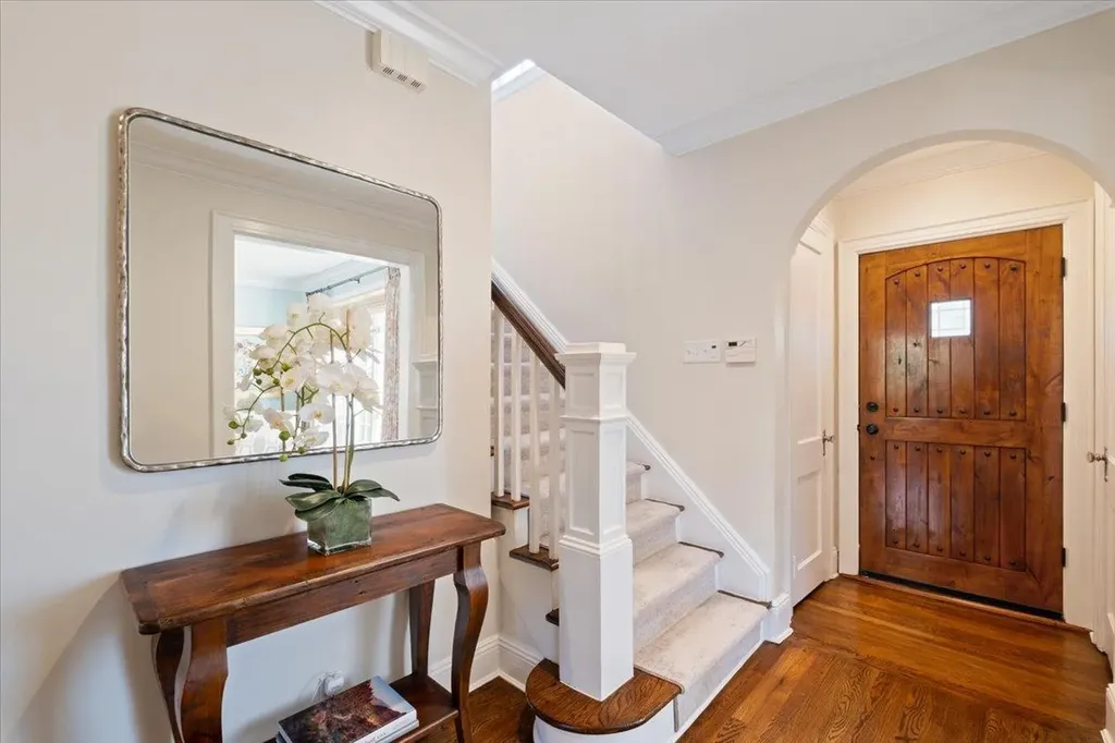 210 Clayton Road Scarsdale NY 10583