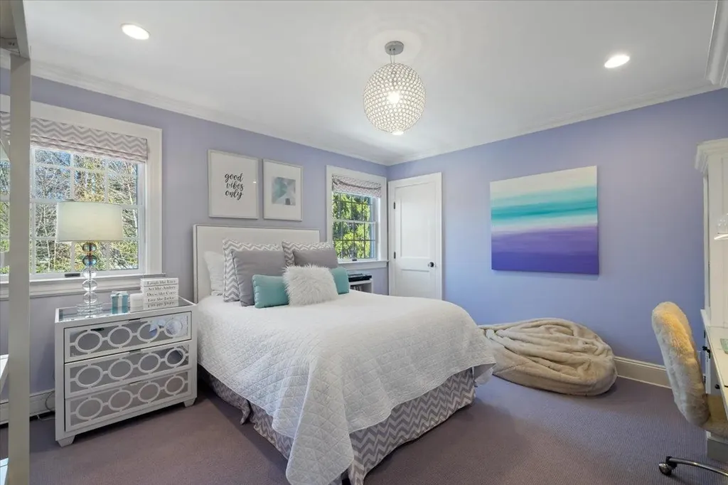 210 Clayton Road Scarsdale NY 10583