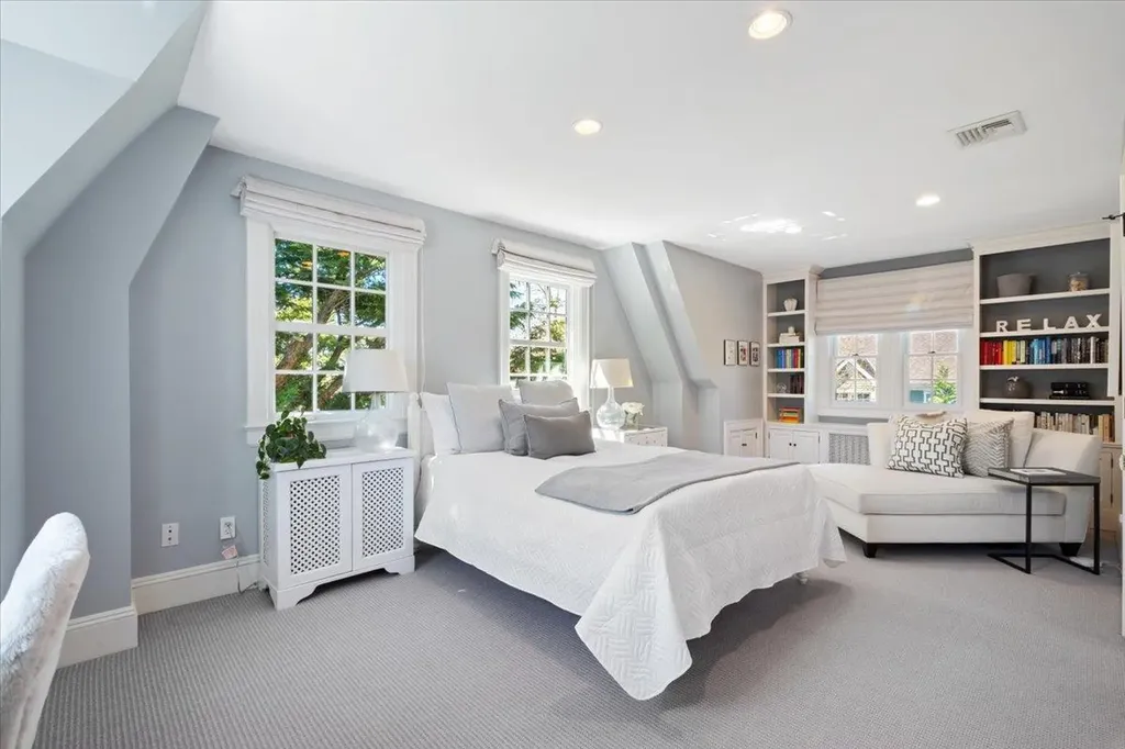 210 Clayton Road Scarsdale NY 10583