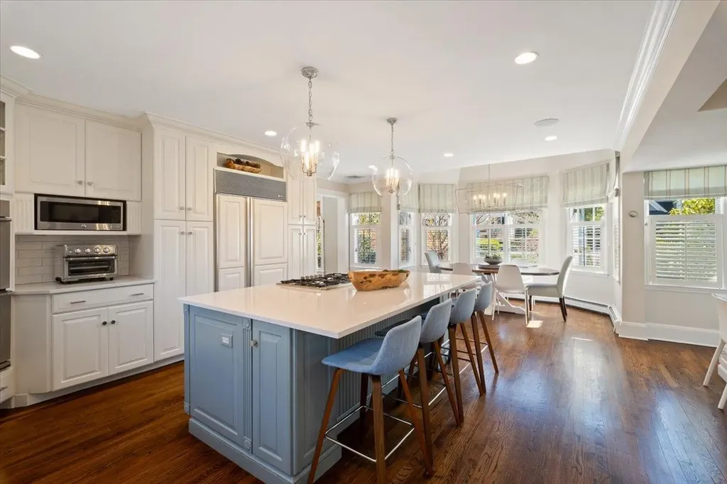 210 Clayton Road Scarsdale NY 10583