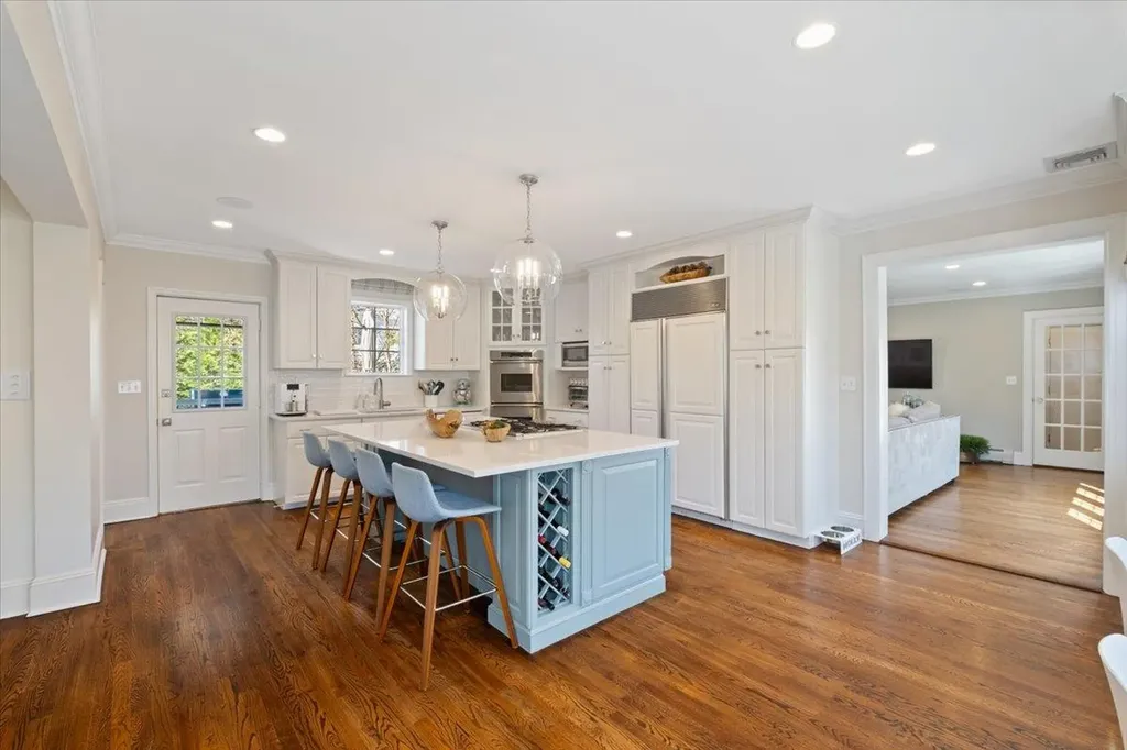 210 Clayton Road Scarsdale NY 10583