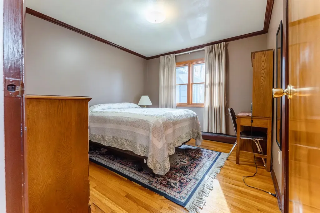 8 Vans Terrace Lake Katrine NY 12449