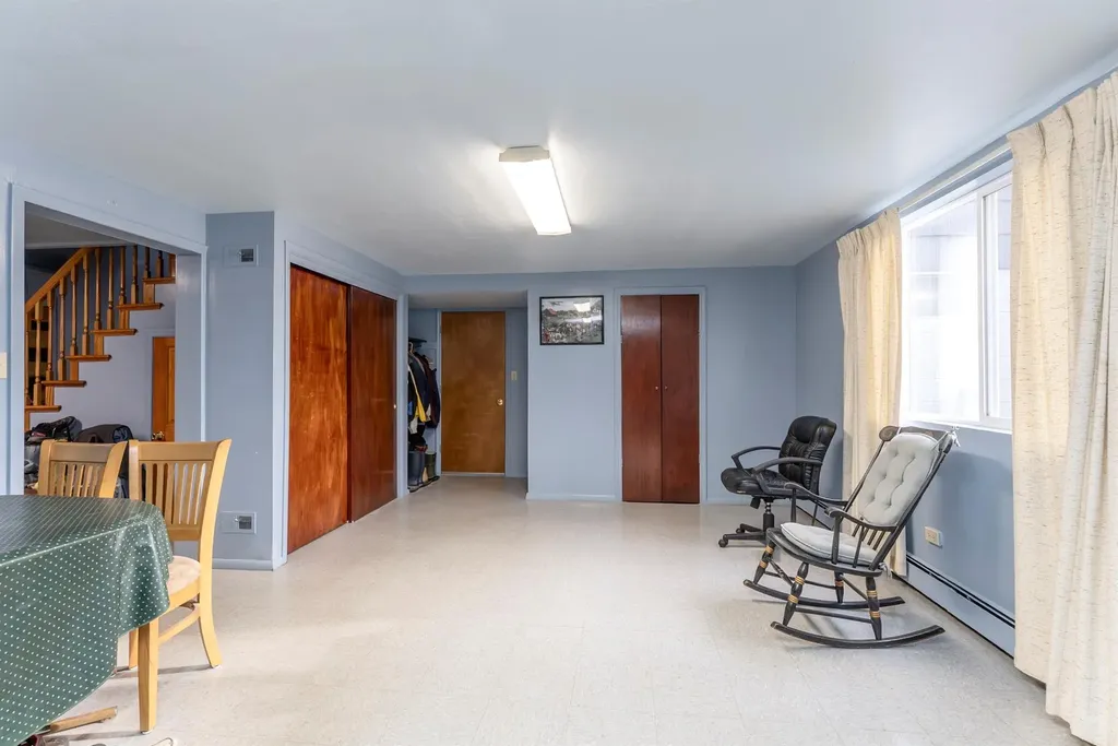 8 Vans Terrace Lake Katrine NY 12449