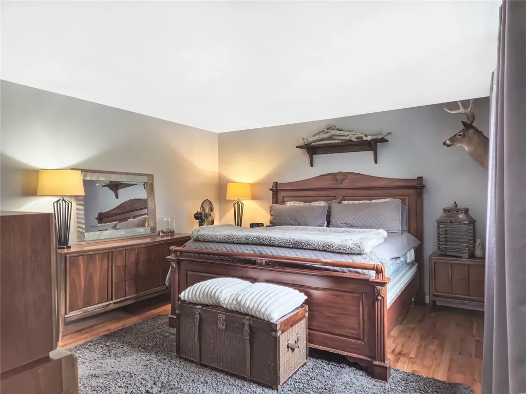 9 W Woodside Court Patchogue NY 11772