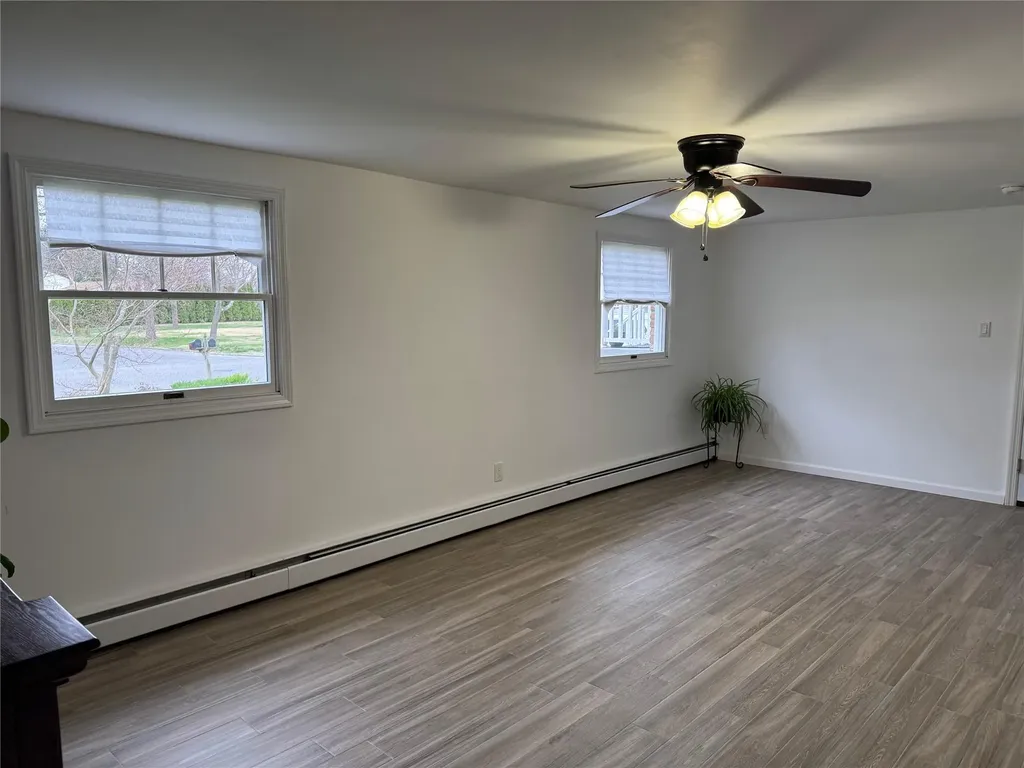 5 Humming Lane Coram NY 11727