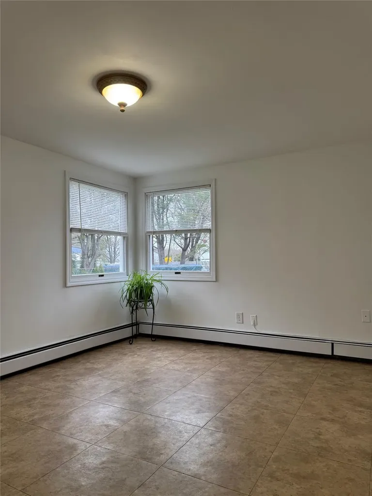 5 Humming Lane Coram NY 11727