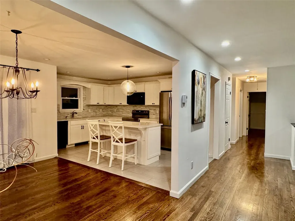 5 Humming Lane Coram NY 11727