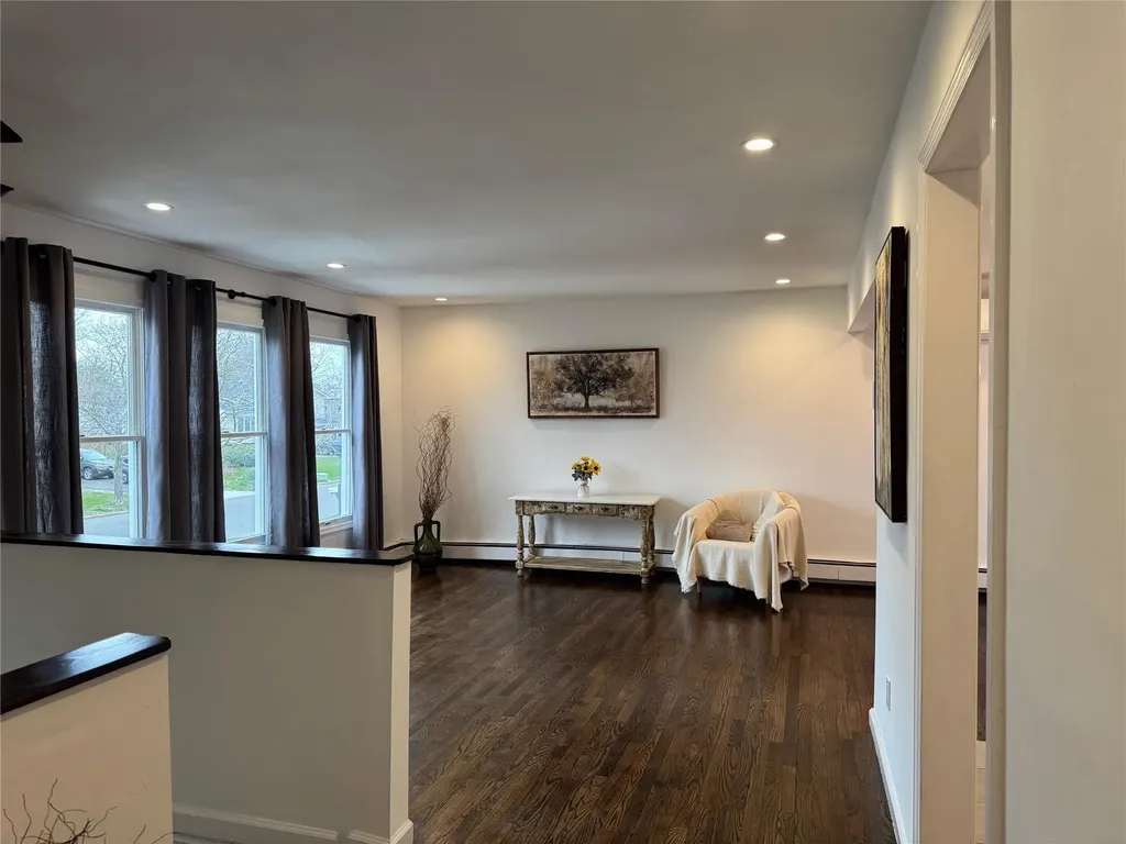 5 Humming Lane Coram NY 11727