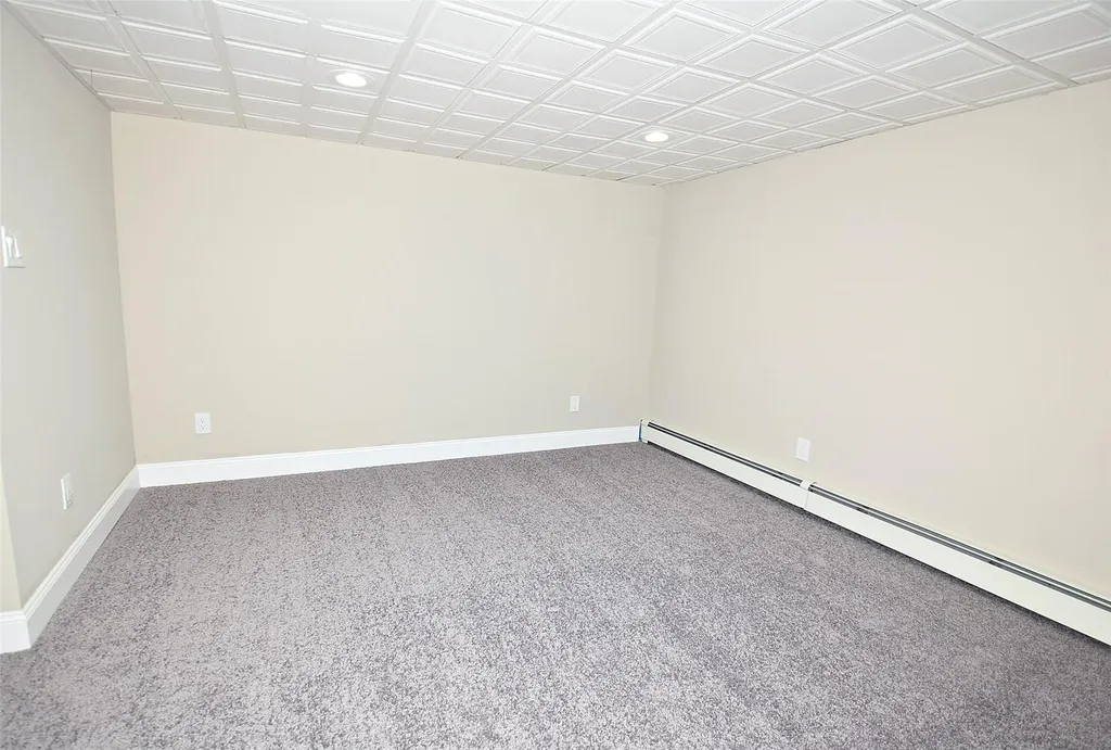 502 Nicolls Road Deer Park NY 11729