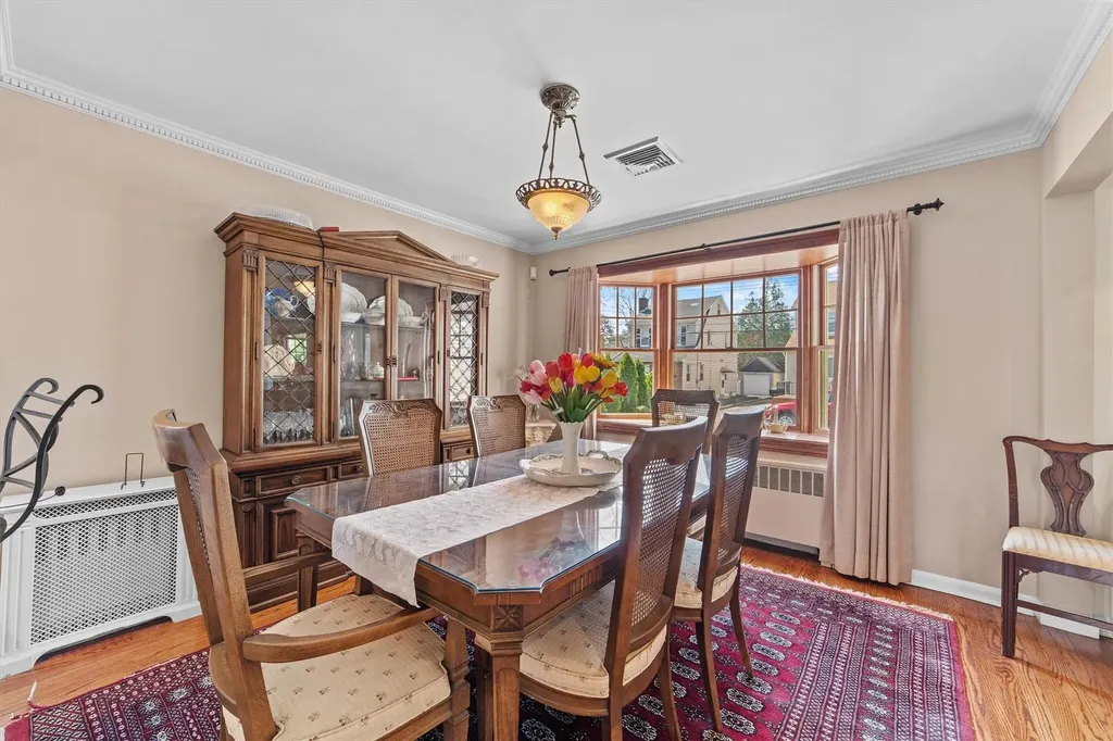 31 Clayton Place Yonkers NY 10704