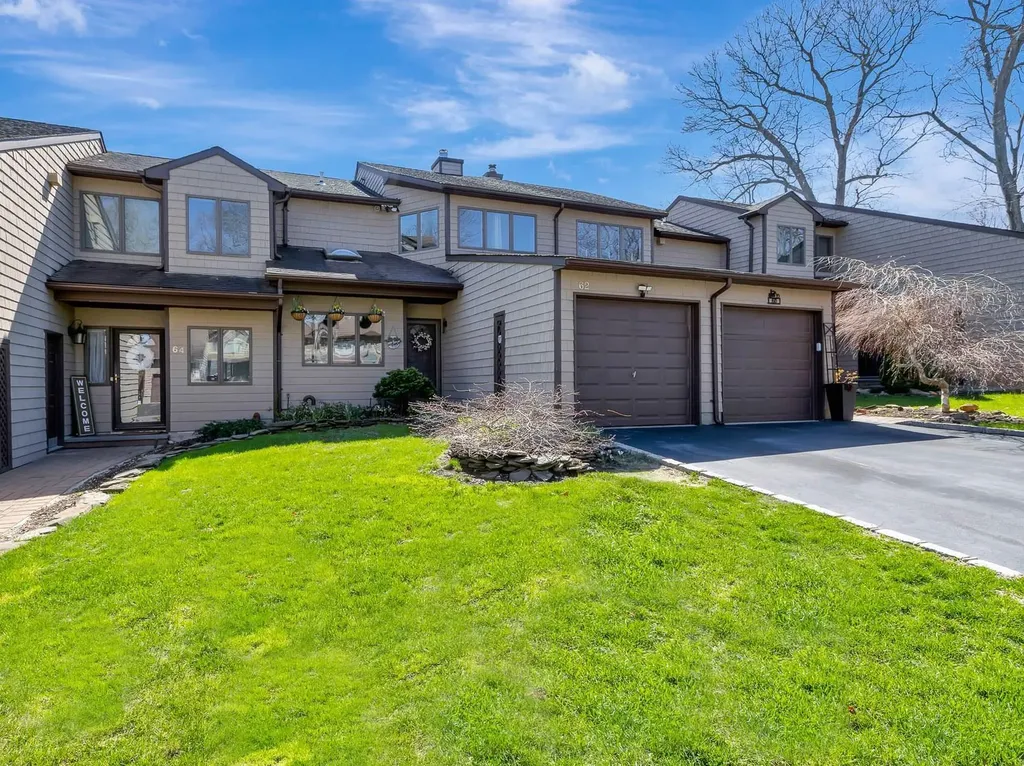 62 Jeremy Circle Nesconset NY 11767