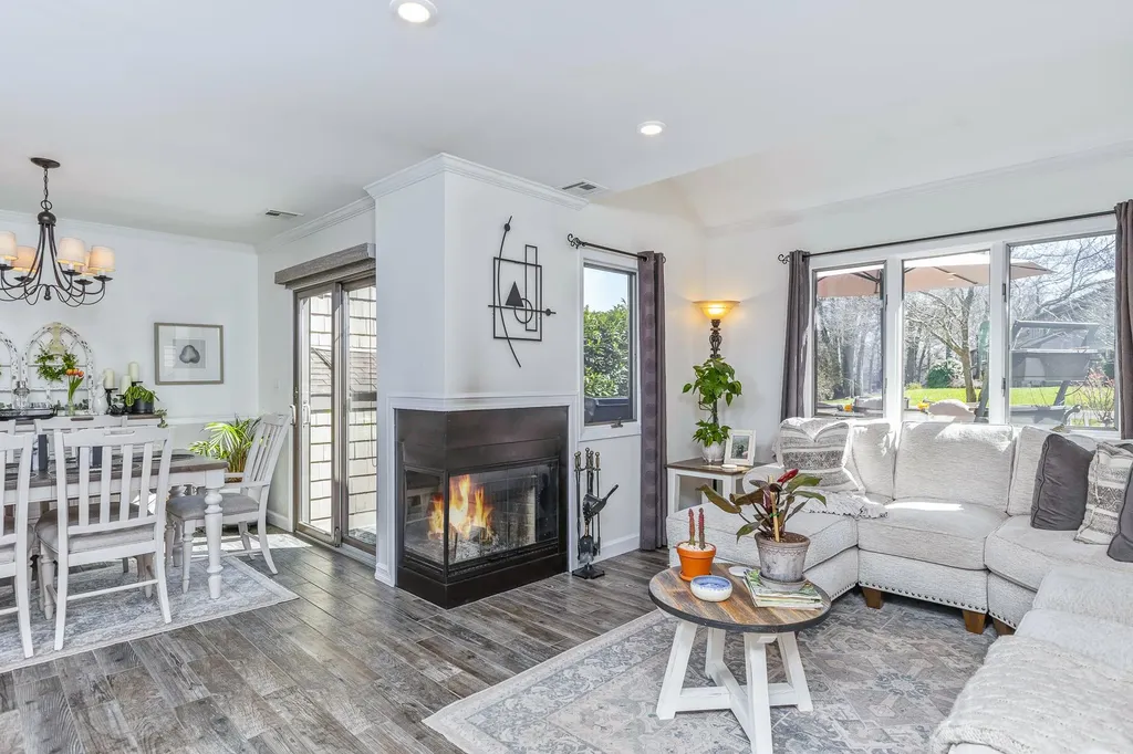 62 Jeremy Circle Nesconset NY 11767